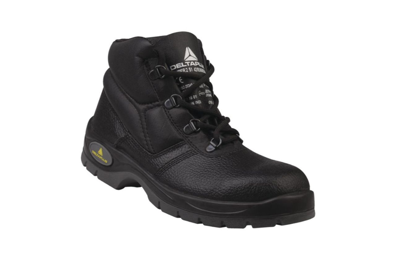 Safety Boots by Delta Plus